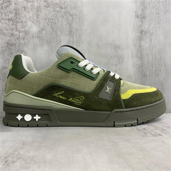 20251128154045610 390